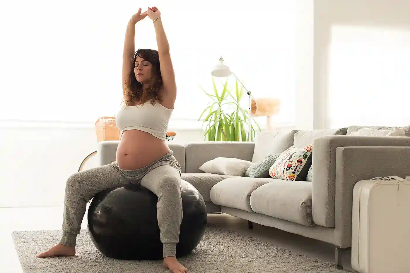 How to Support Your Core Safely During Pregnancy Llanelli